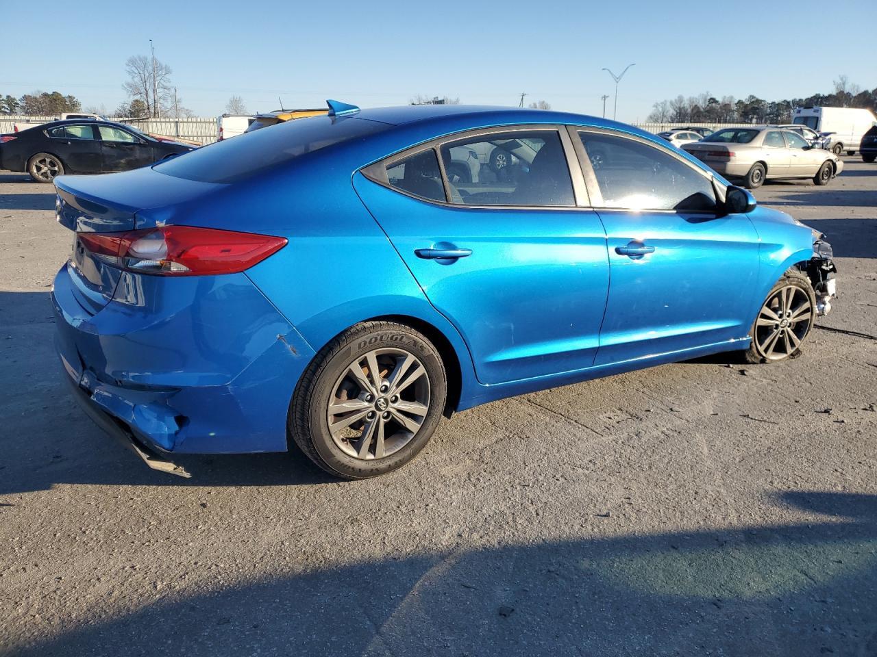 2018 HYUNDAI ELANTRA SE - Image 3