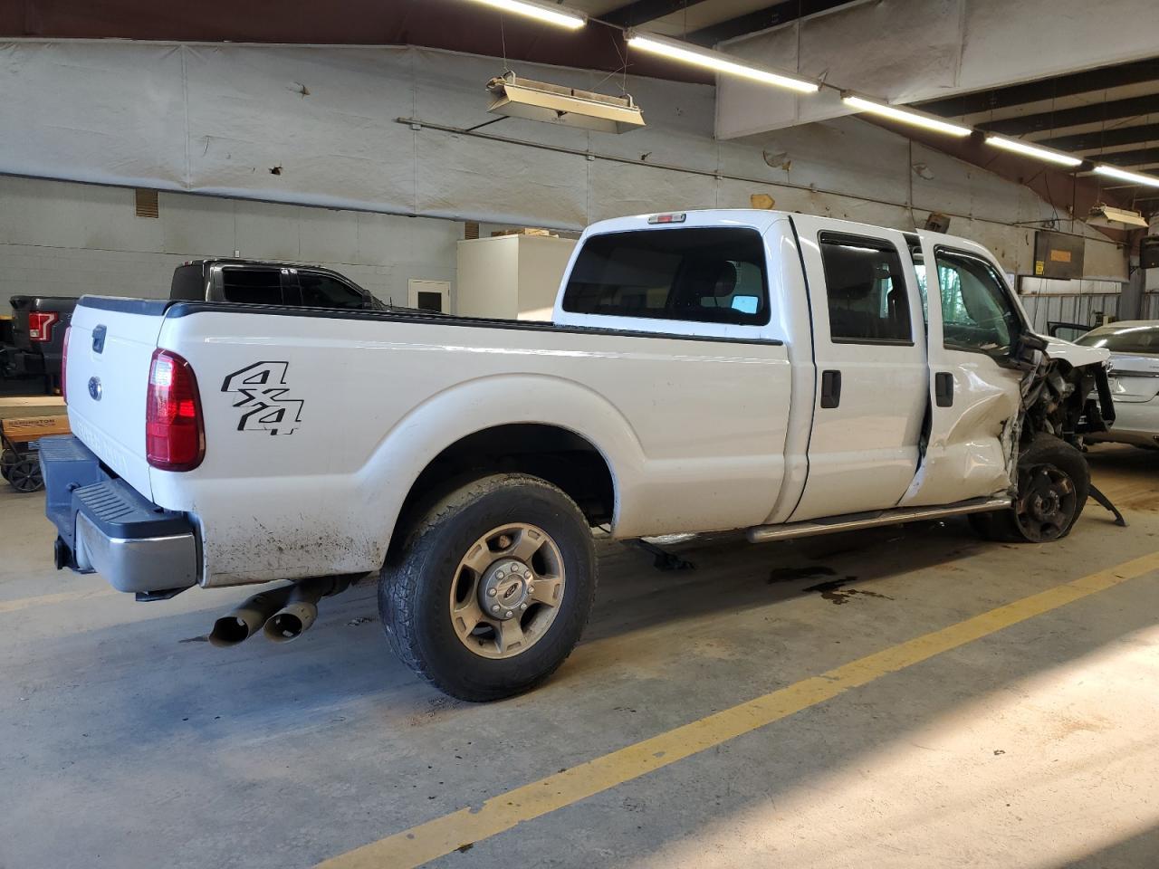 2016 FORD F250 SUPER - Фото 3