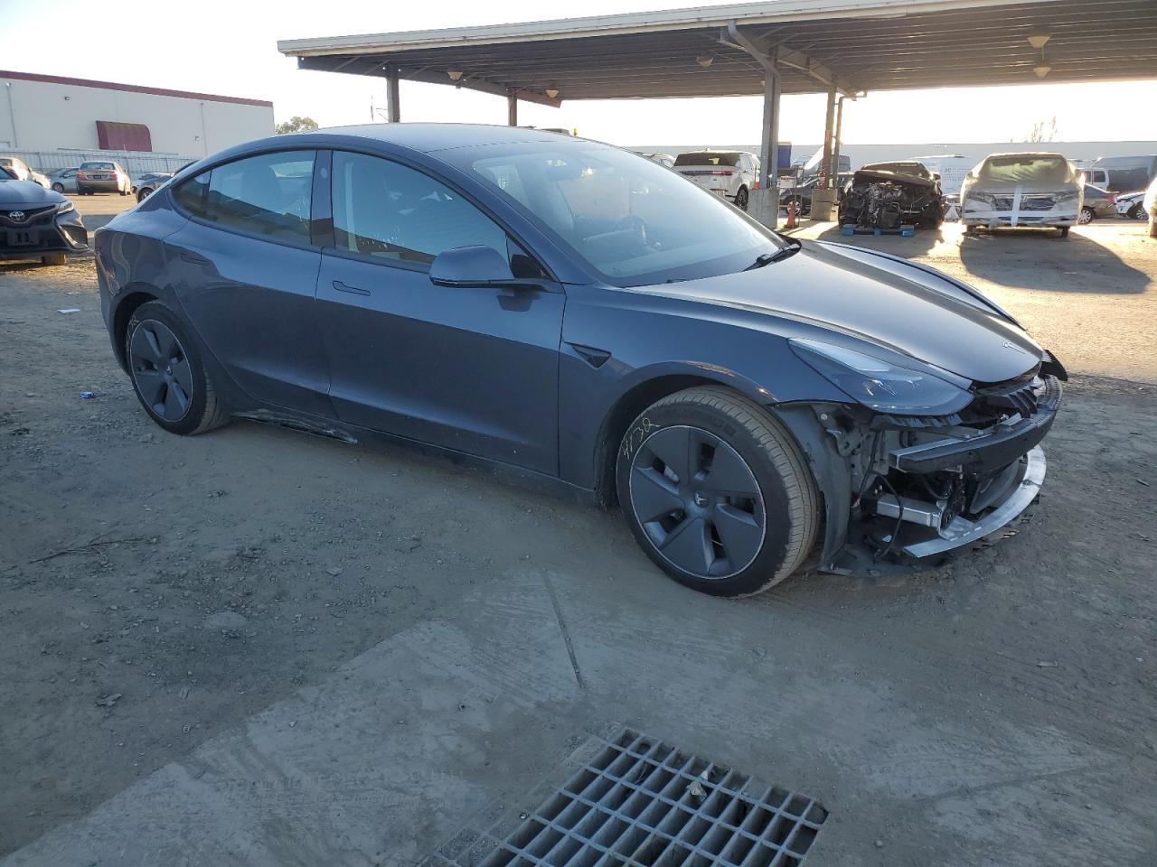 2022 TESLA MODEL 3 - Image 4