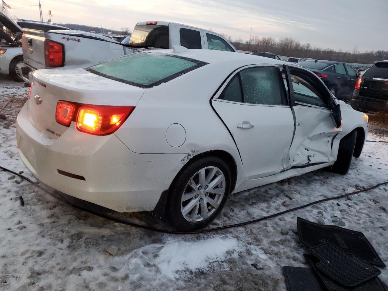 2015 CHEVROLET MALIBU LTZ - Image 3