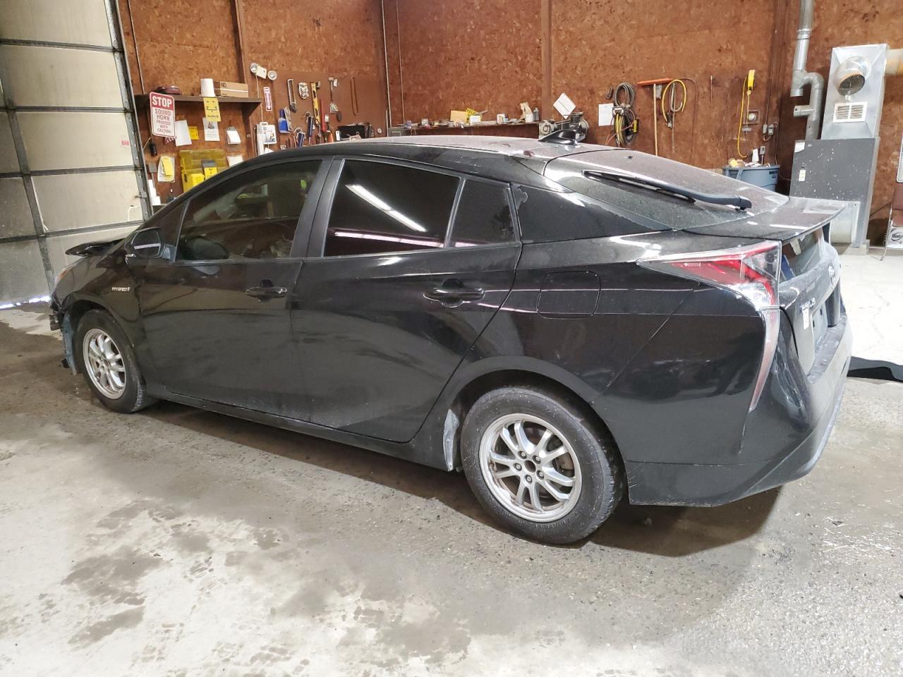 2016 TOYOTA PRIUS - Image 2