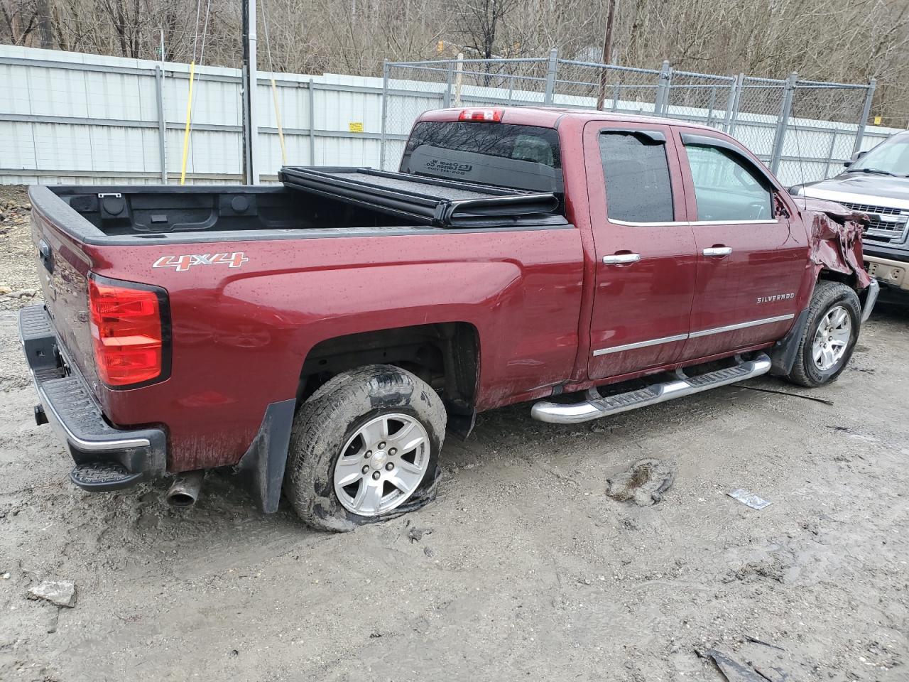 2017 CHEVROLET SILVERADO - Image 3