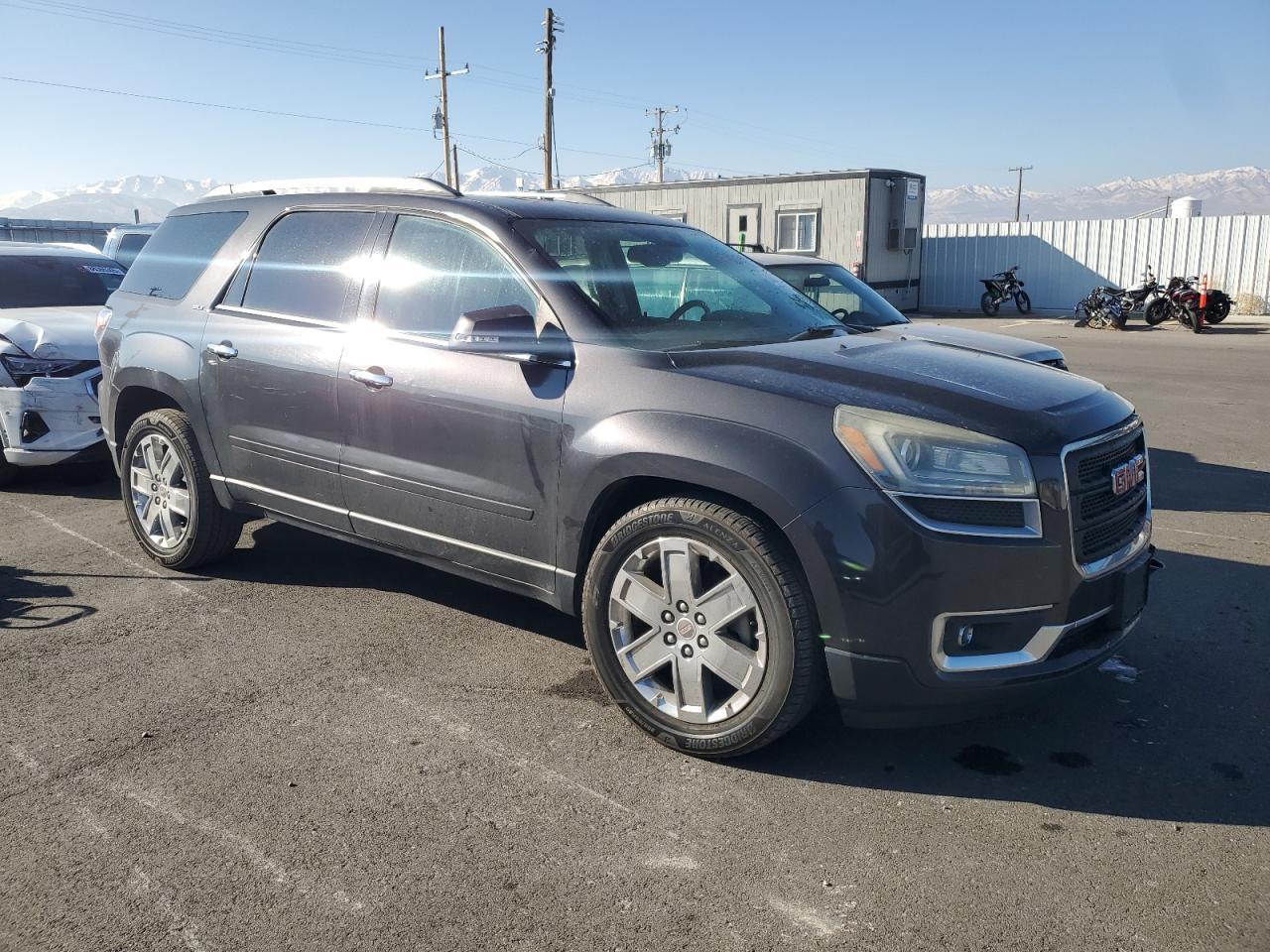 2016 GMC ACADIA SLT - Image 4