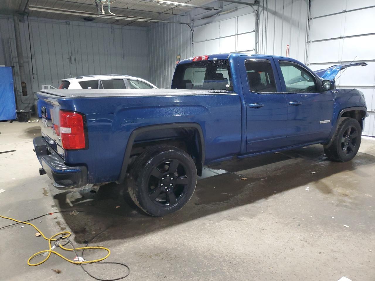 2018 GMC SIERRA K15 - Фото 3