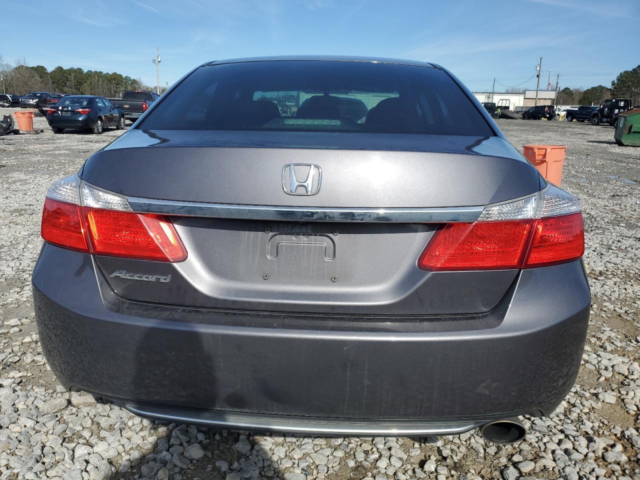 2014 HONDA ACCORD LX - Image 6