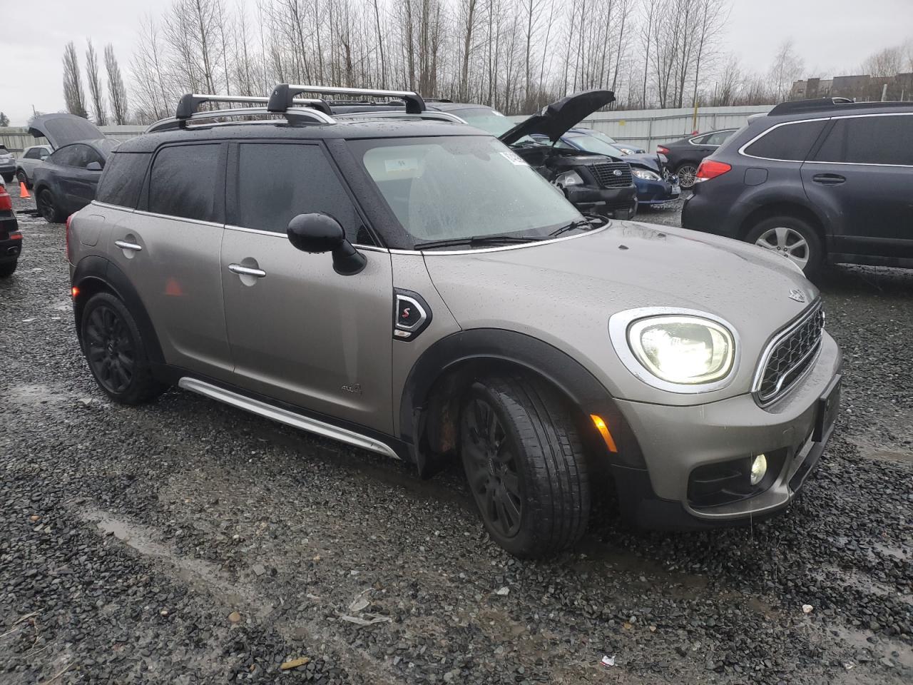 2017 MINI COOPER S C - Image 4