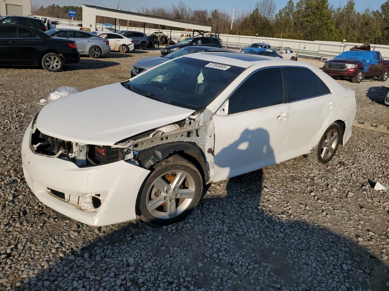 2013 TOYOTA CAMRY L
