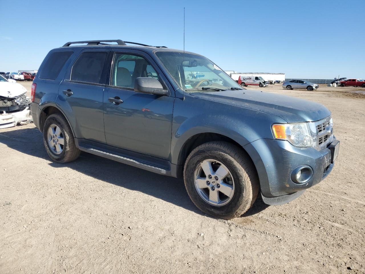 2012 FORD ESCAPE XLT - Фото 4