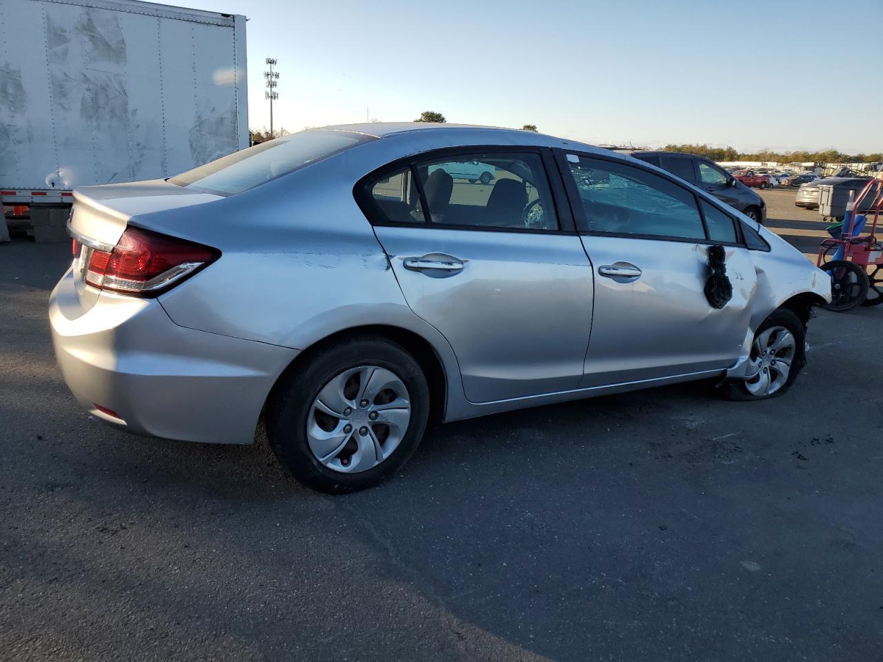 2015 HONDA CIVIC LX - Image 3