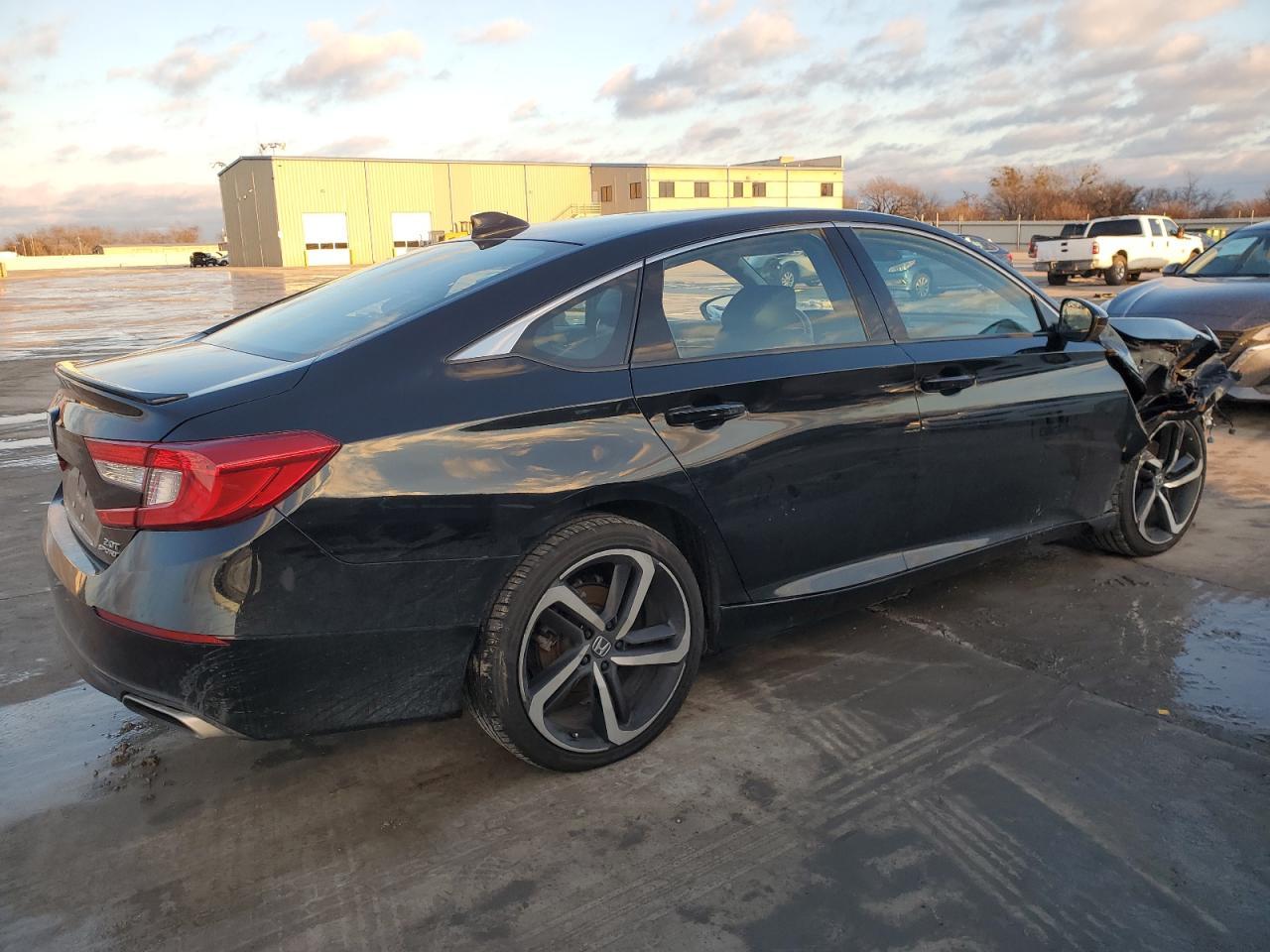 2019 HONDA ACCORD SPO - Image 3