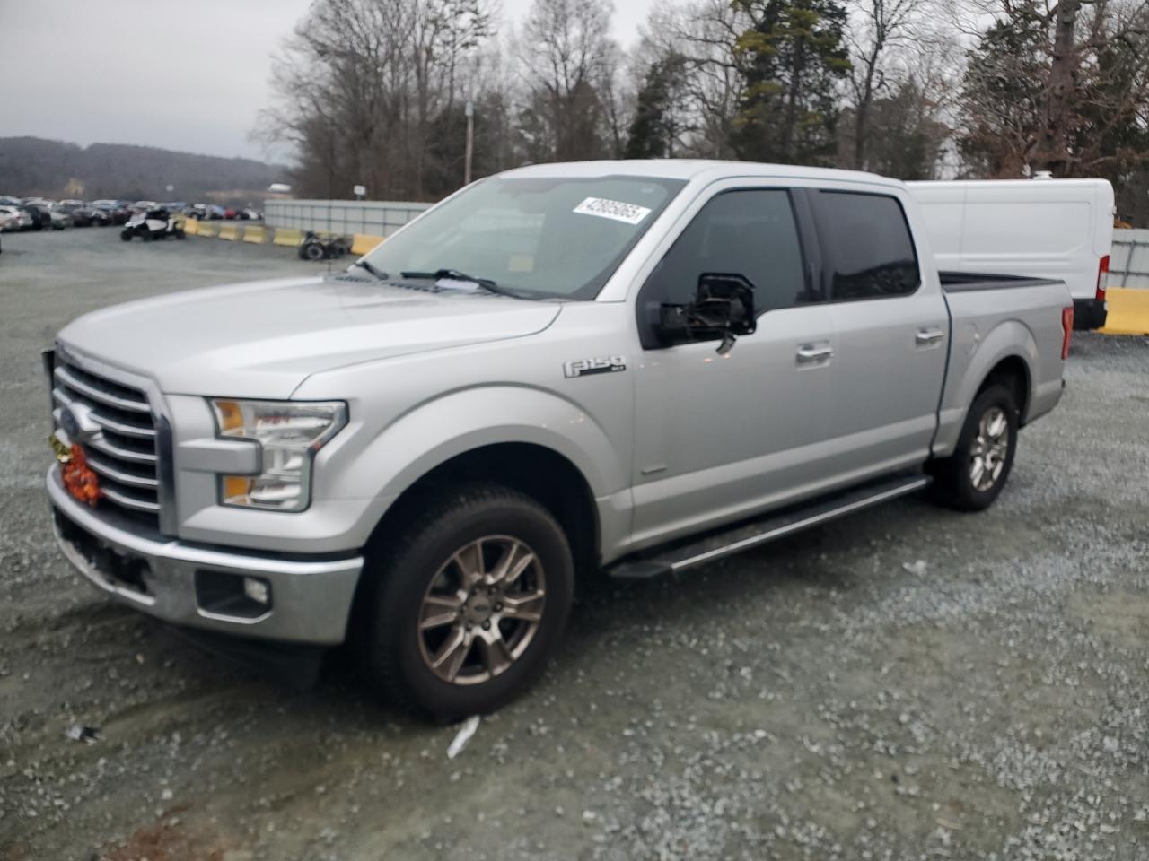2017 FORD F150 SUPER