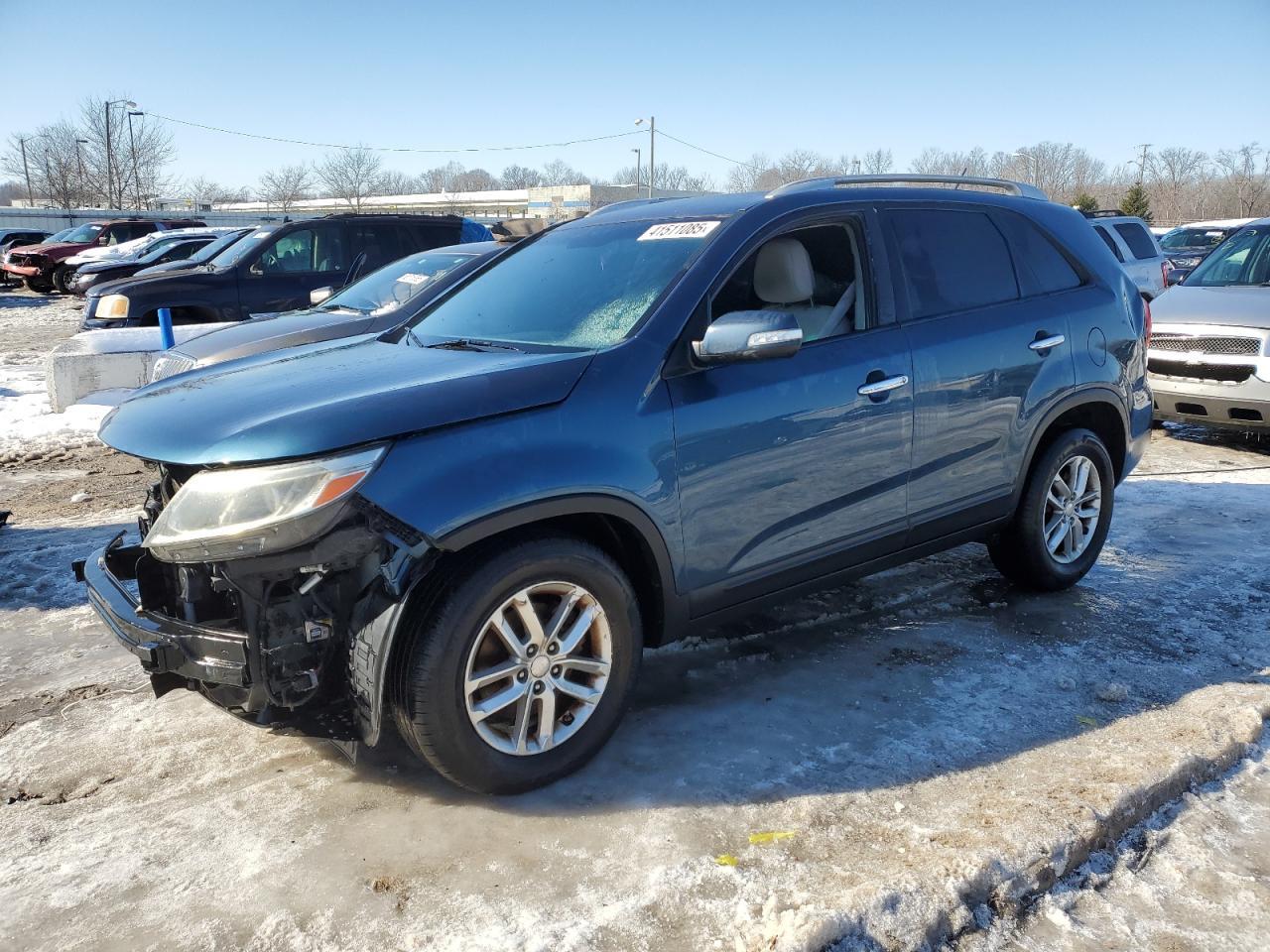 2014 KIA SORENTO LX