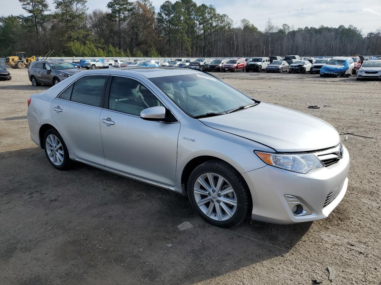 2012 TOYOTA CAMRY HYBR - Фото 4