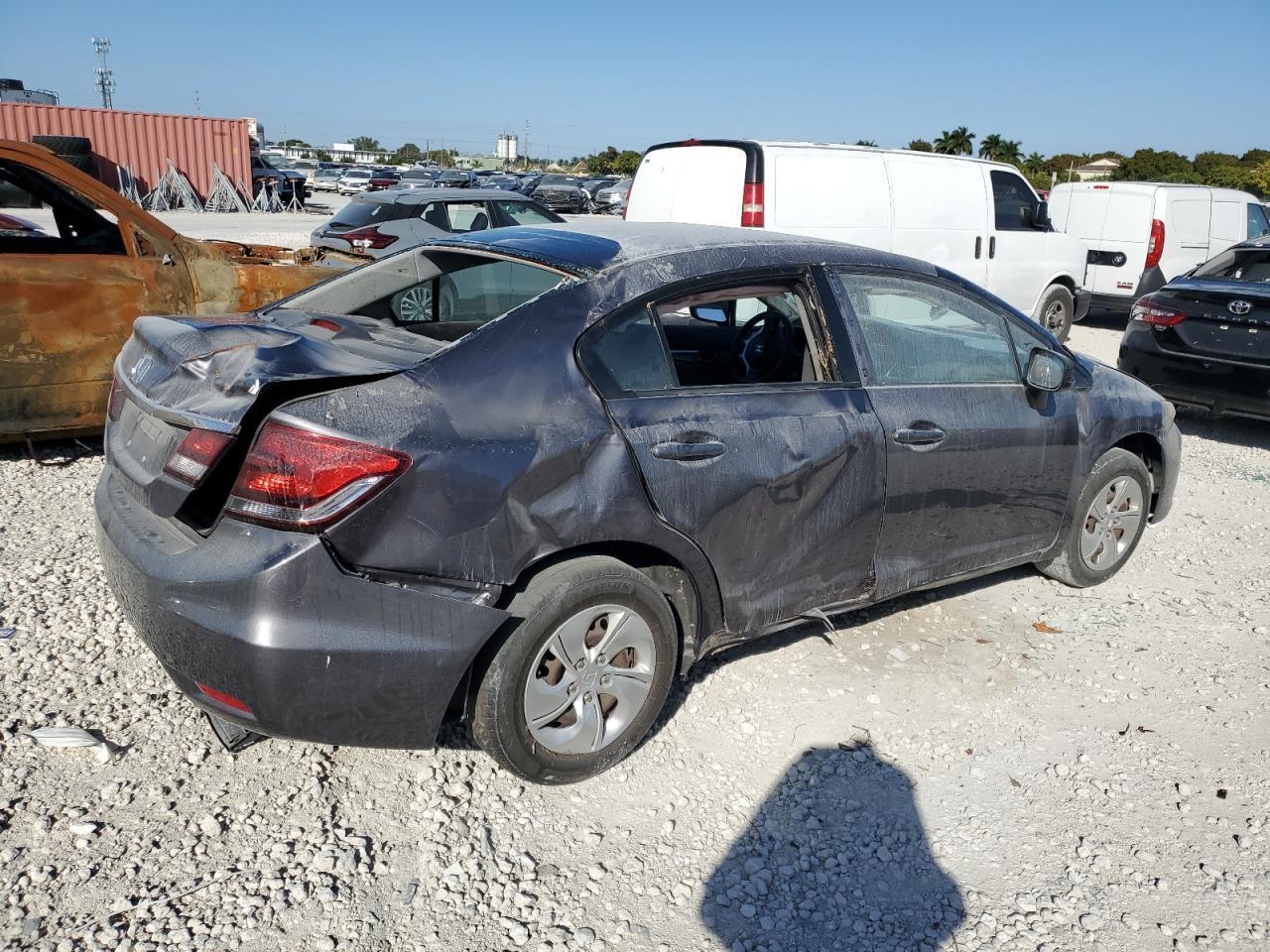 2015 HONDA CIVIC LX - Фото 3