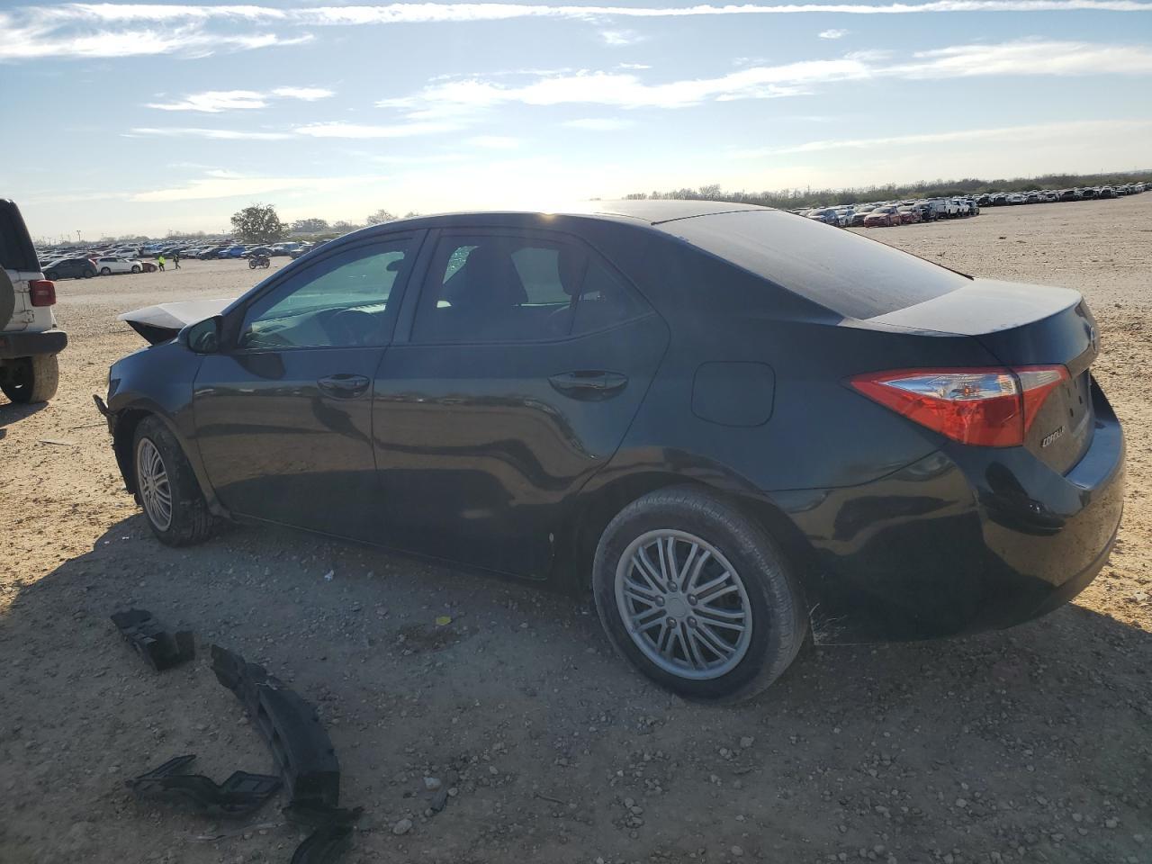 2015 TOYOTA COROLLA L - Image 2