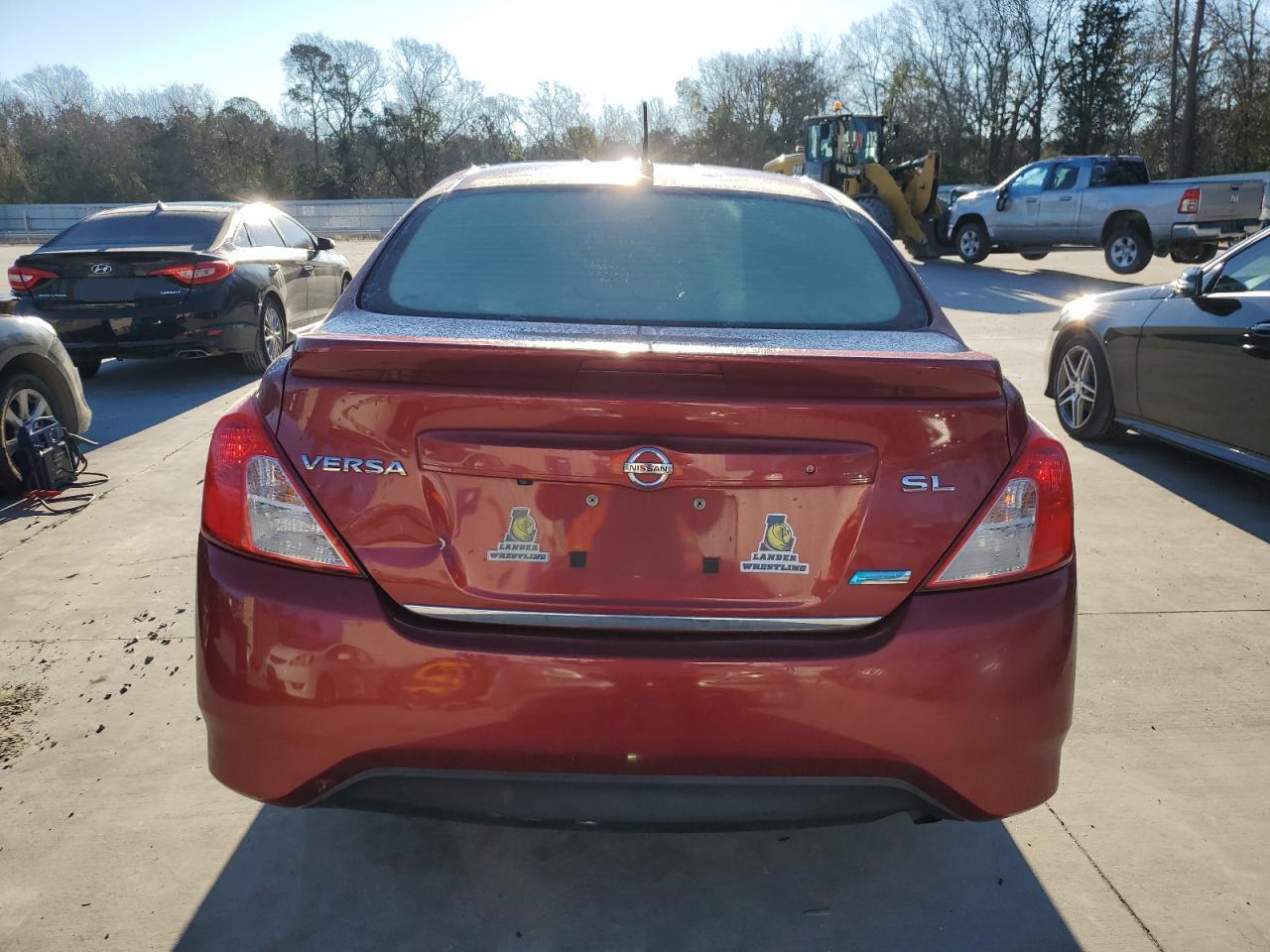 2016 NISSAN VERSA S - Фото 6