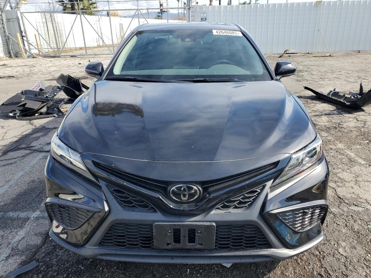2021 TOYOTA CAMRY SE - Image 5