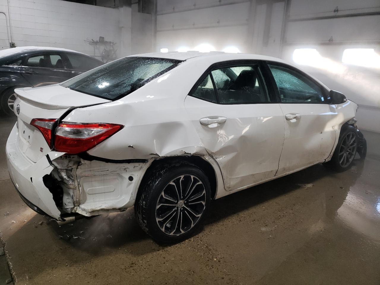 2014 TOYOTA COROLLA L - Image 3