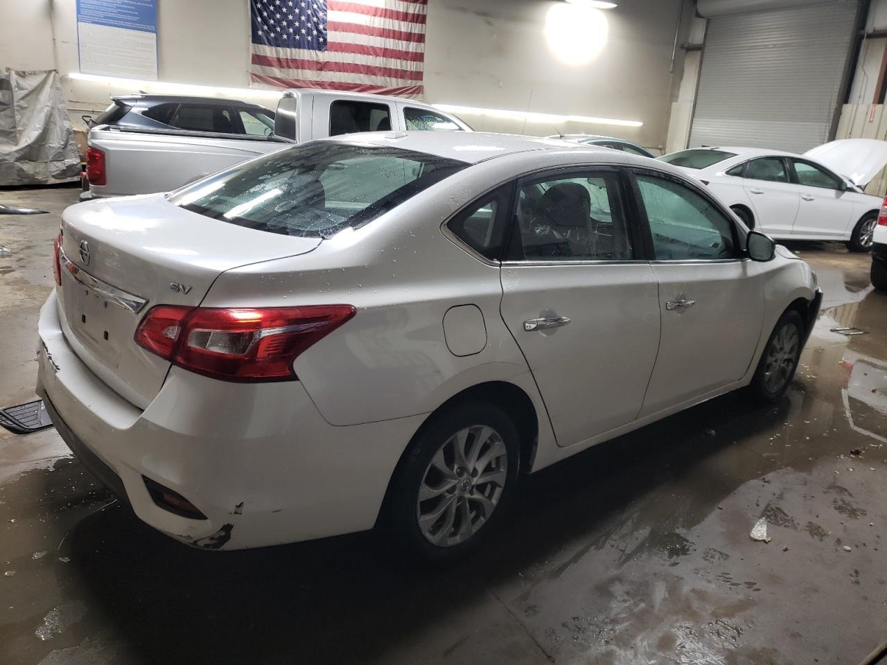 2018 NISSAN SENTRA S - Фото 3