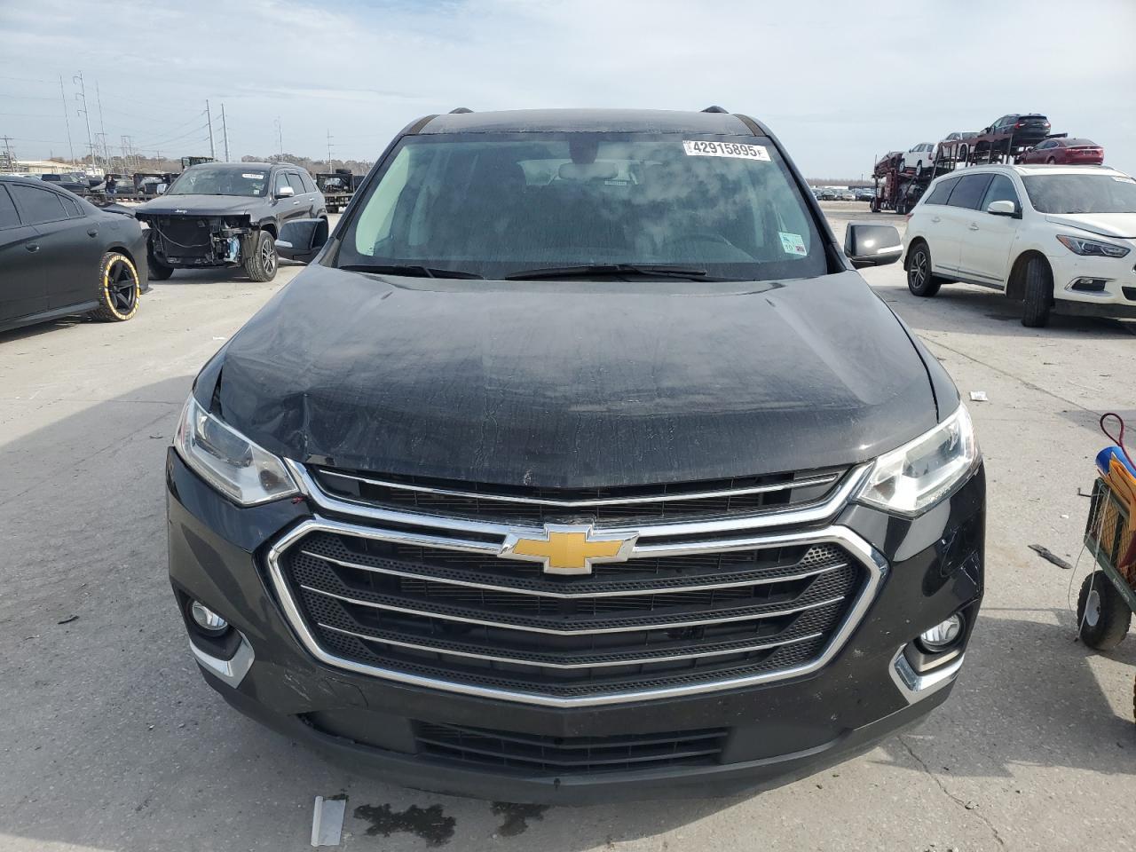 2021 CHEVROLET TRAVERSE L - Фото 5
