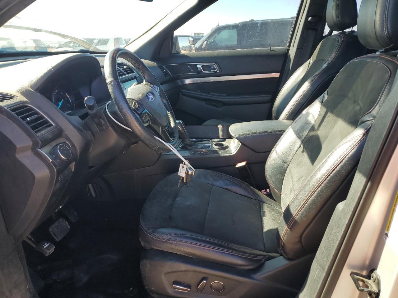 2018 FORD EXPLORER X - Фото 7