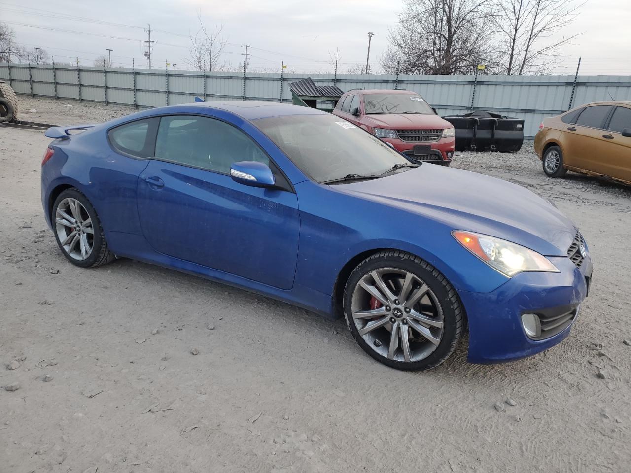 2011 HYUNDAI GENESIS CO - Image 4