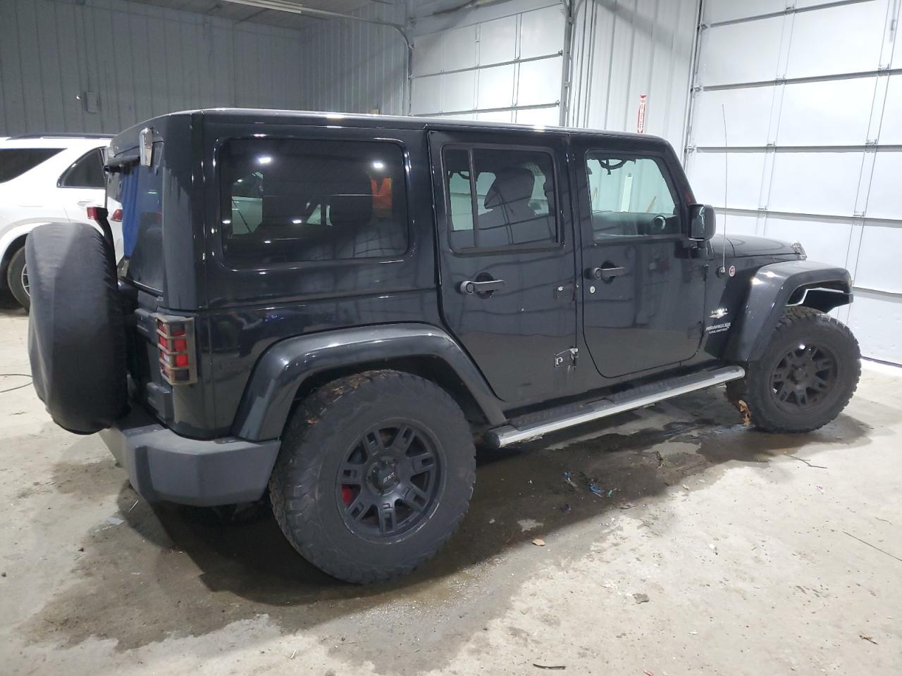 2012 JEEP WRANGLER U - Image 3