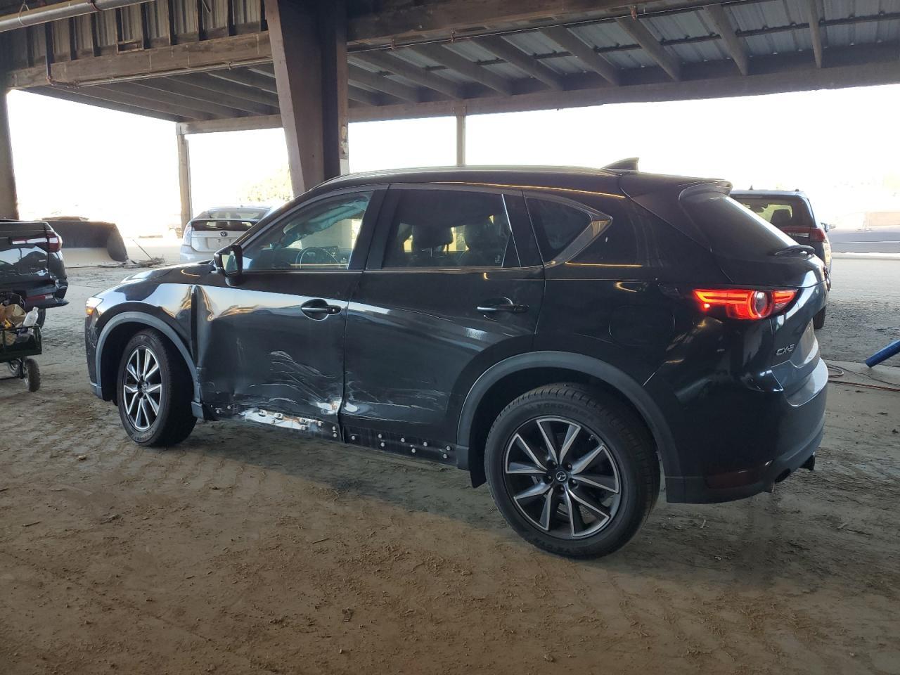2018 MAZDA CX-5 GRAND - Image 2