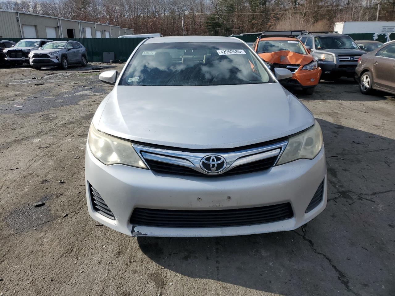 2013 TOYOTA CAMRY L - Фото 5
