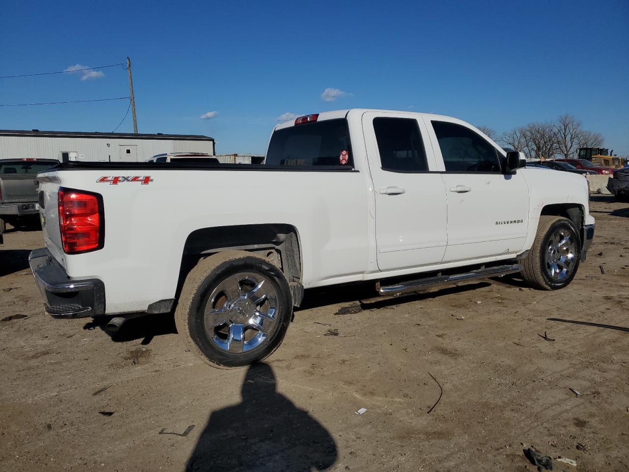 2015 CHEVROLET SILVERADO - Image 3