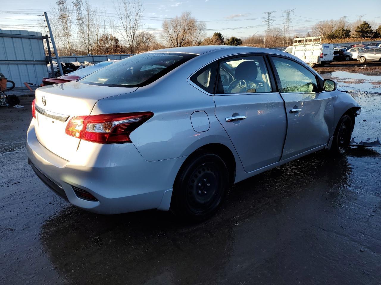 2018 NISSAN SENTRA S - Image 3