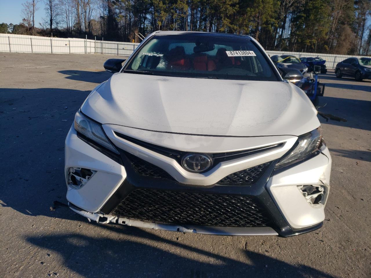 2019 TOYOTA CAMRY XSE - Image 5