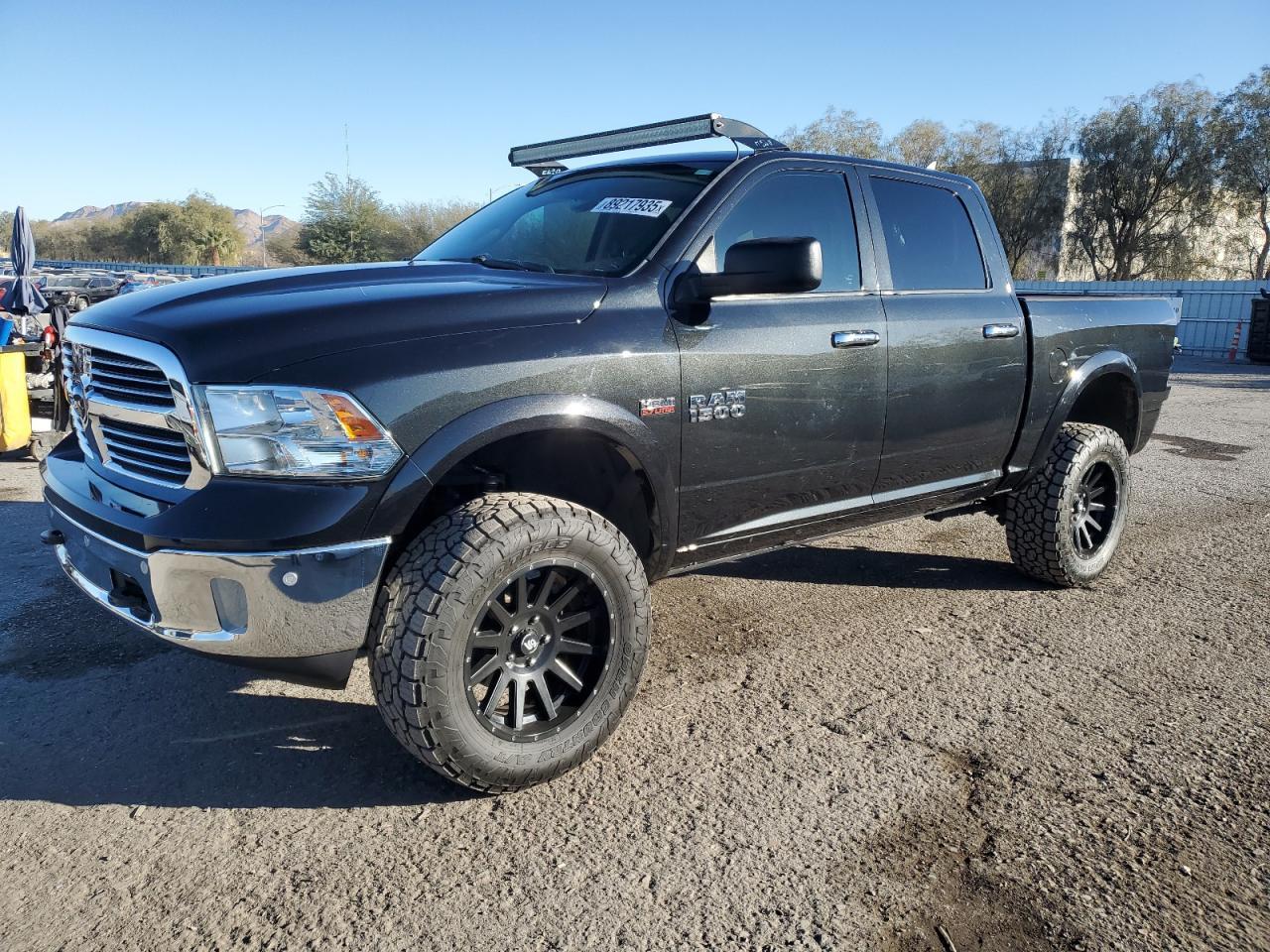 2015 RAM 1500 SLT