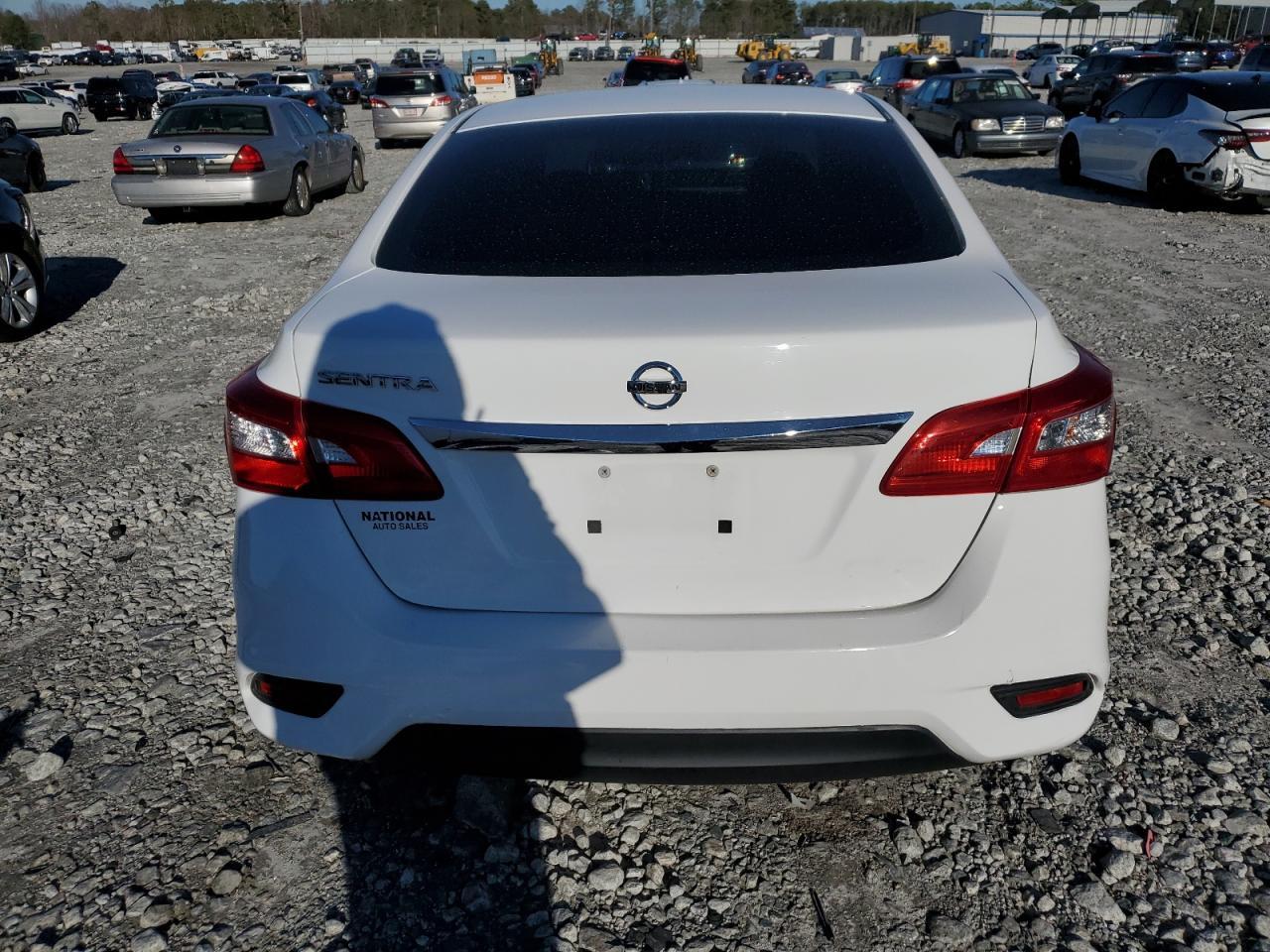 2017 NISSAN SENTRA S - Фото 6