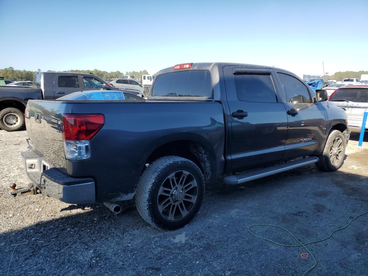 2011 TOYOTA TUNDRA CRE - Image 3