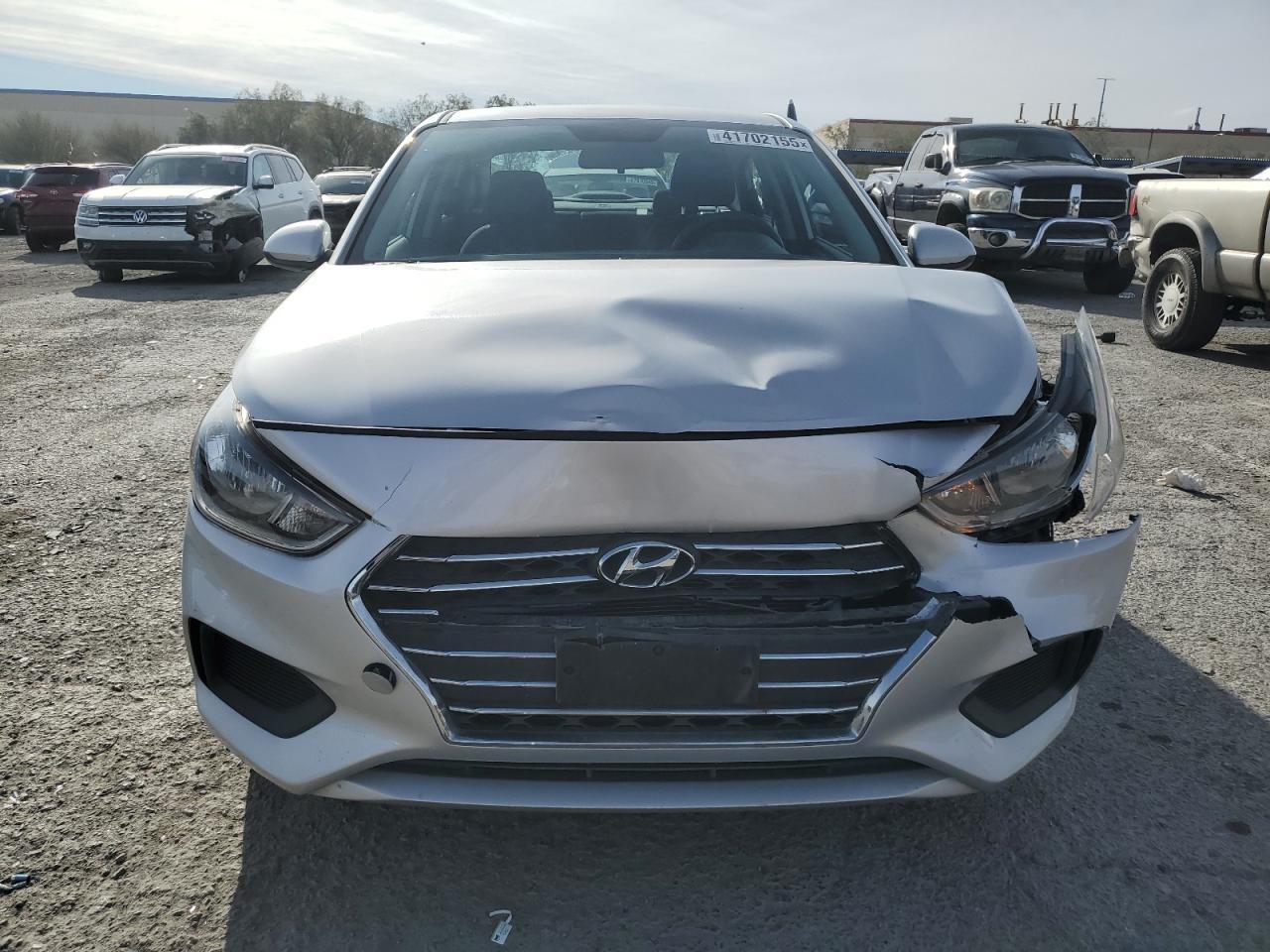 2019 HYUNDAI ACCENT SE - Фото 5