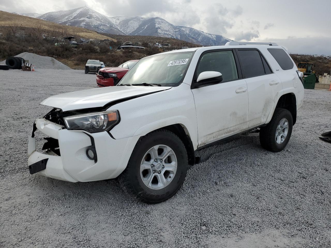 2017 TOYOTA 4RUNNER SR