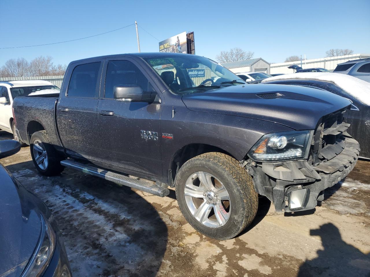 2014 RAM 1500 SPORT - Фото 4