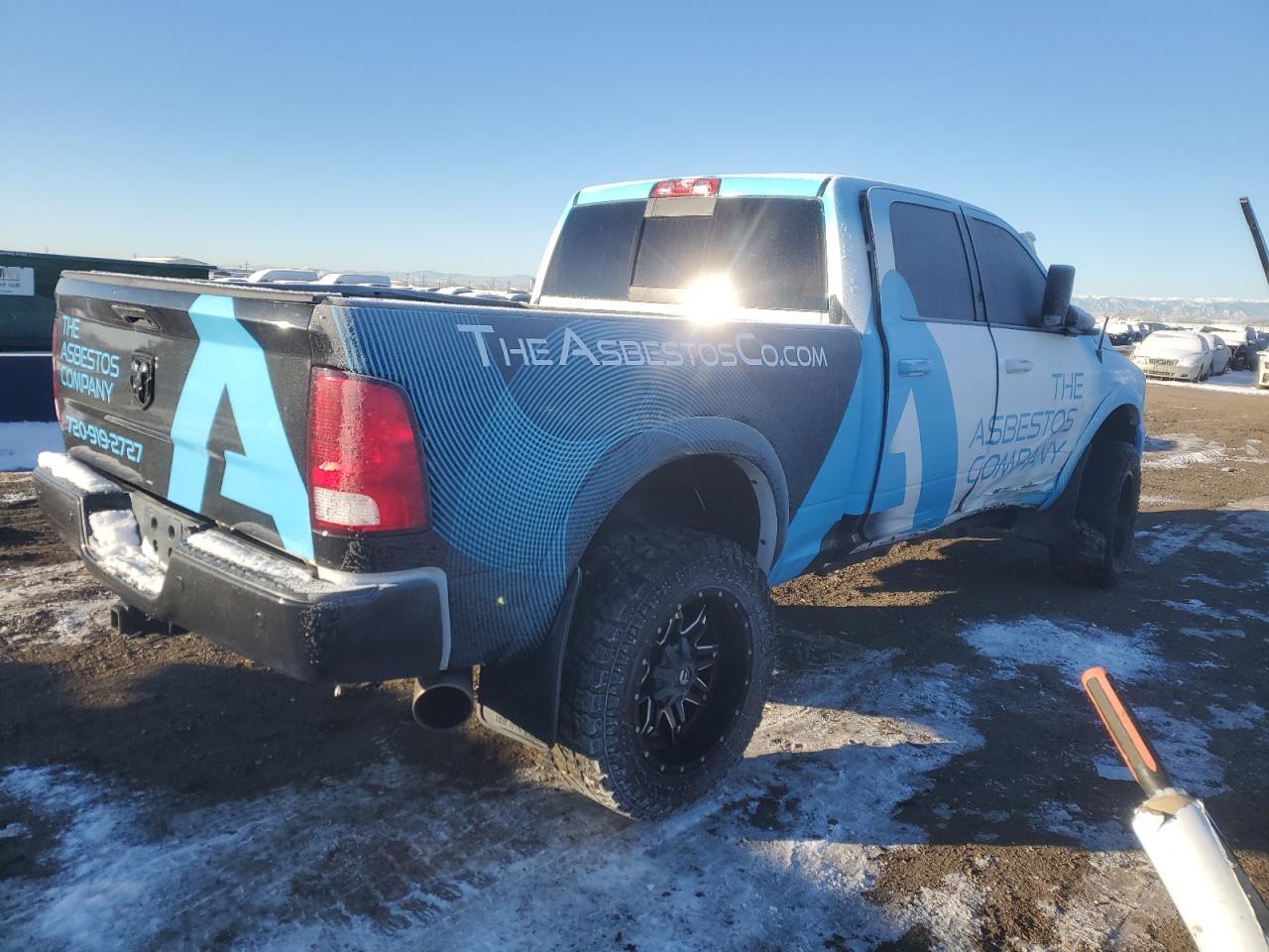 2018 RAM 2500 SLT - Image 3
