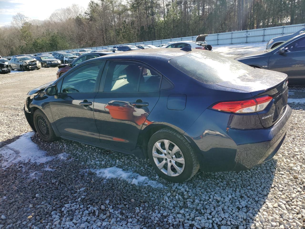 2020 TOYOTA COROLLA LE - Фото 2