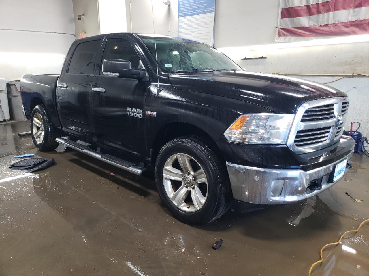 2014 RAM 1500 SLT - Фото 4