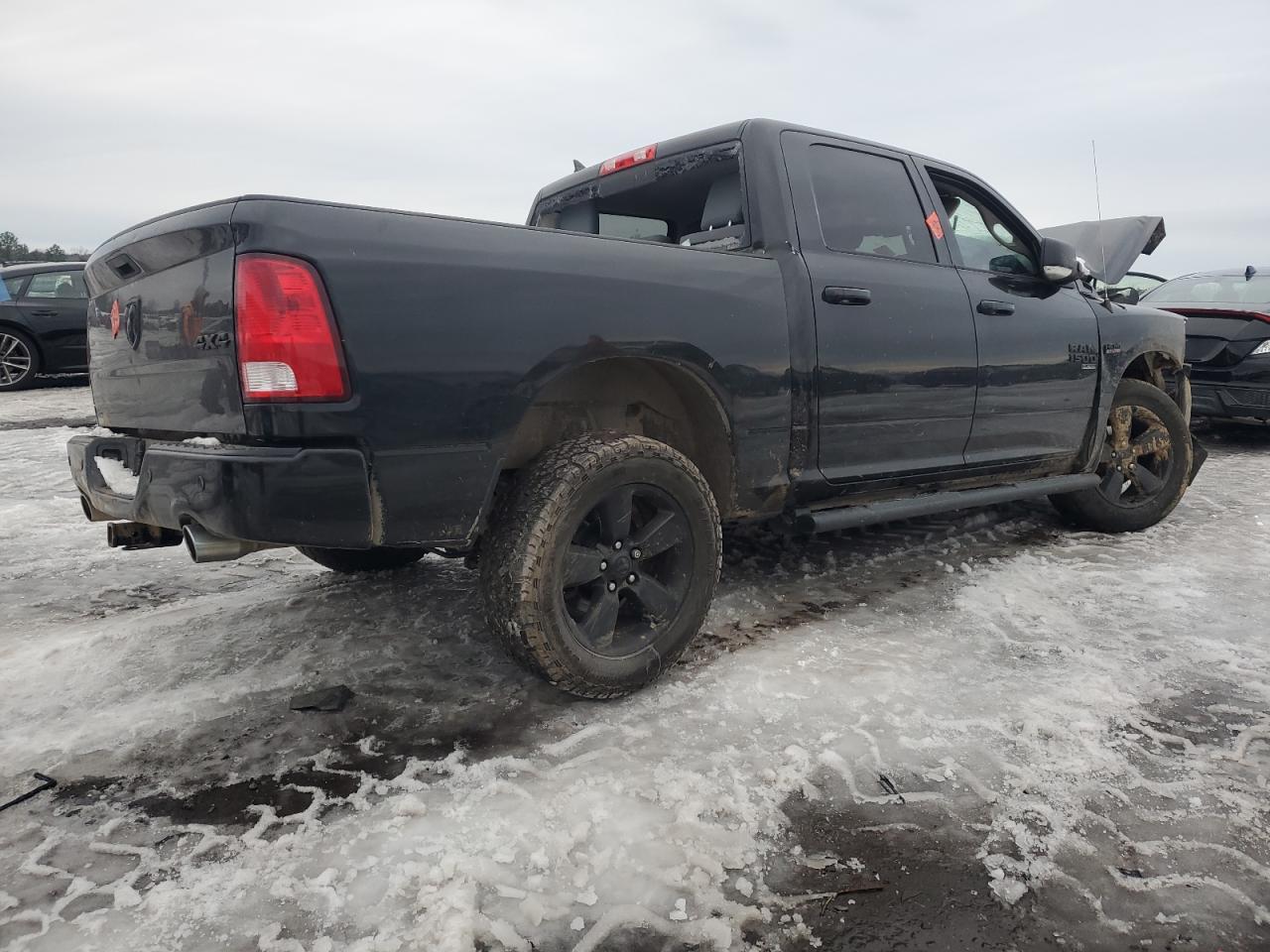 2019 RAM 1500 CLASS - Фото 3