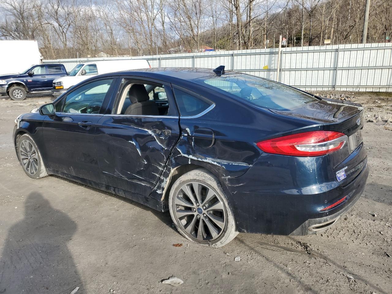2020 FORD FUSION SE - Image 2