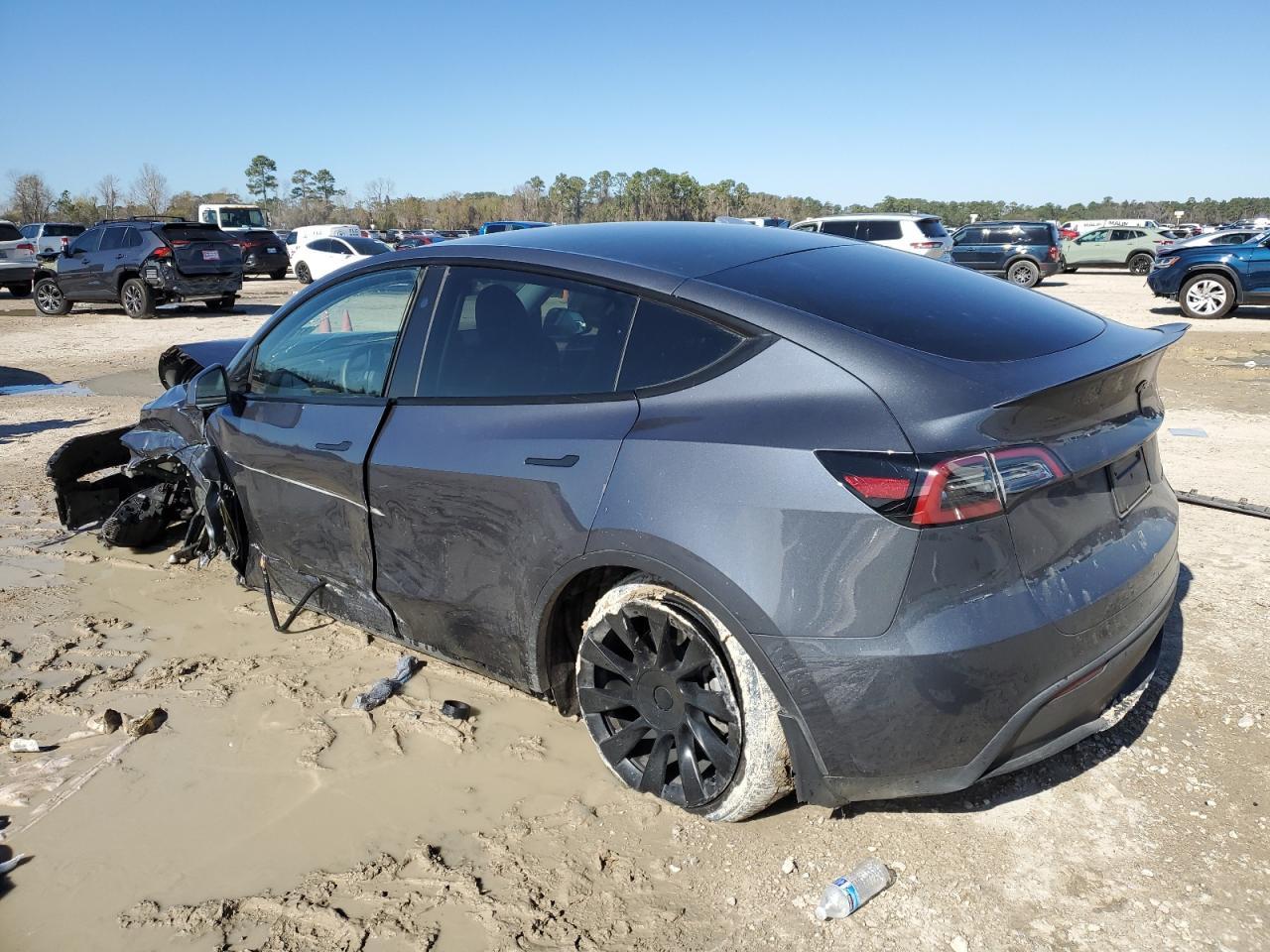 2023 TESLA MODEL Y - Фото 2