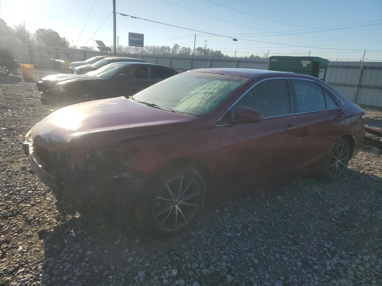 2016 TOYOTA CAMRY XSE