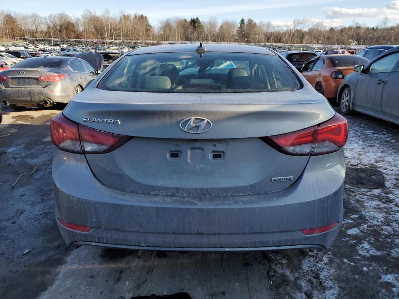 2015 HYUNDAI ELANTRA SE - Фото 6