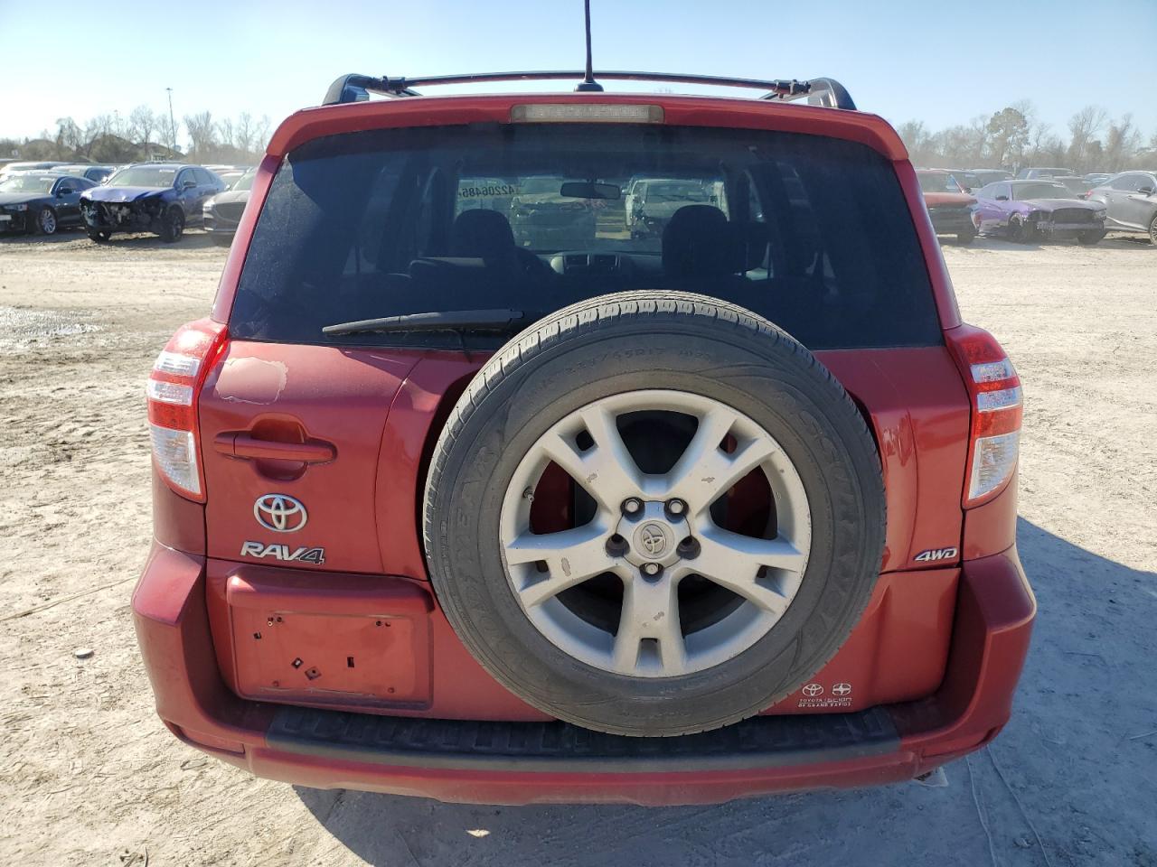 2011 TOYOTA RAV4 - Image 6