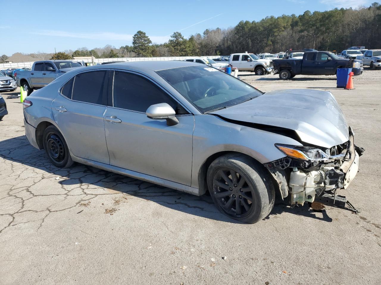 2020 TOYOTA CAMRY LE - Image 4