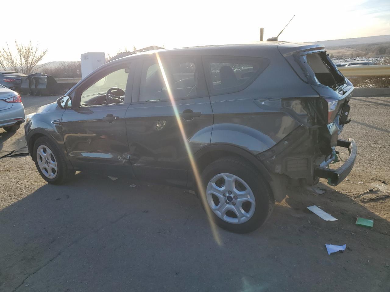 2017 FORD ESCAPE S - Image 2