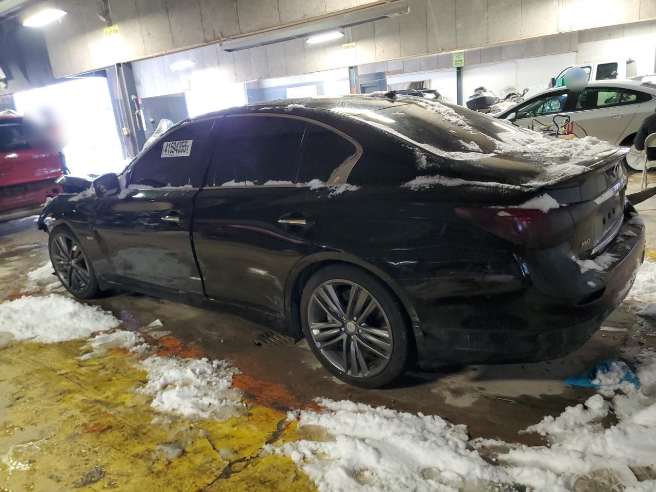 2016 INFINITI Q50 PREMIU - Фото 2